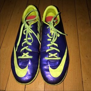 Nike Indoor Mercurial Cleats